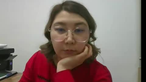 softgirlk online show from February 5, 2025, 3:09 pm