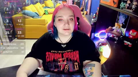 Sofie online show from December 14, 2024, 1:05 pm