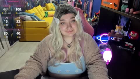 Sofie online show from December 20, 2024, 2:08 am