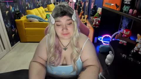 Sofie online show from December 23, 2024, 2:02 am
