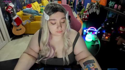Sofie online show from December 24, 2024, 2:10 am
