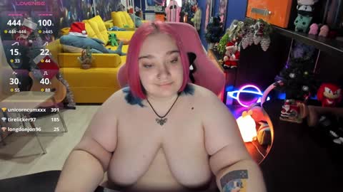 Sofie online show from December 24, 2024, 8:33 am