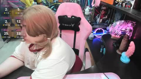 Sofie online show from September 27, 2025, 2:38 am