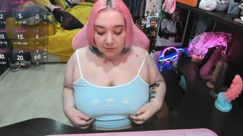 Sofie online show from March 31, 2026, 2:02 am