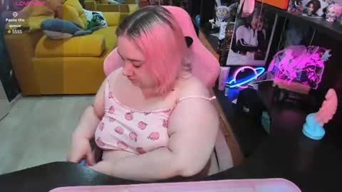 Sofie online show from June 24, 2026, 2:10 am
