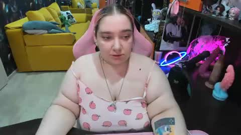 Sofie online show from June 25, 2026, 6:40 am