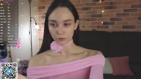 Elly online show from November 14, 2025, 6:34 am