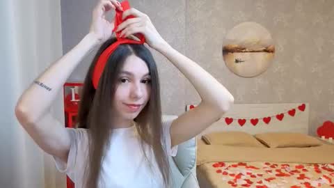 Kelly online show from February 15, 2026, 12:14 pm