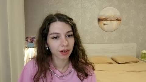Snapshot of softwine chatting on April 18, 2026, 7:07 pm Kelly online show from April 18, 2026, 7:07 pm