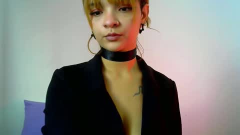 softy19 online show from December 13, 2025, 7:53 pm