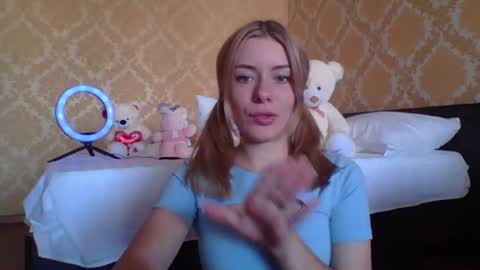 Snapshot of softy_aura chatting on June 24, 2026, 10:36 am softy_aura online show from June 24, 2026, 10:36 am