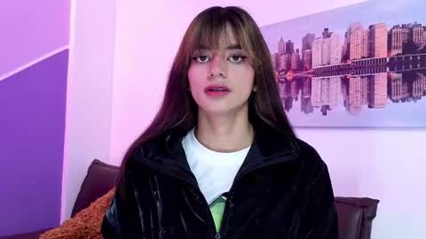 sofy_durand online show from March 26, 2026, 12:00 pm