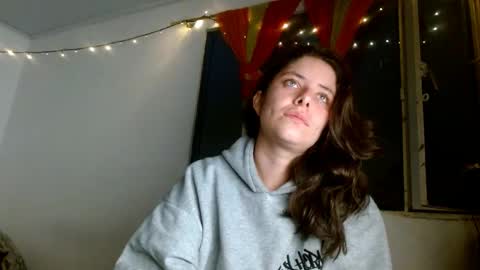 Snapshot of soka_lovers_04_ chatting on February 14, 2025, 3:11 am Sofia online show from February 14, 2025, 3:11 am