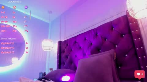sol_nahiara online show from October 24, 2025, 8:44 am