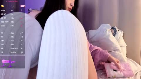 Rin online show from February 16, 2026, 8:49 pm