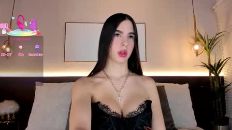 Snapshot of solavelar chatting on October 20, 2025, 3:29 am Sol Avelar online show from October 20, 2025, 3:29 am