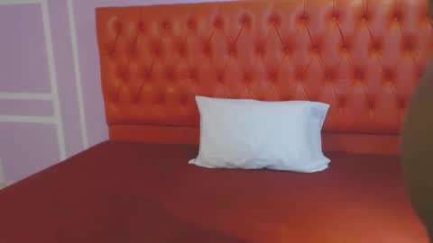 solecito_hotr online show from October 8, 2025, 1:53 pm