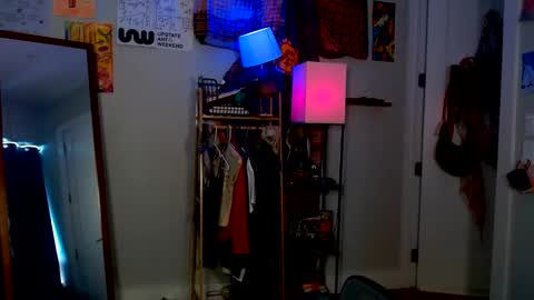 Soli online show from September 9, 2025, 3:11 pm