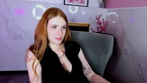 Snapshot of sollarkristy chatting on May 14, 2026, 6:47 pm sollarkristy online show from May 14, 2026, 6:47 pm