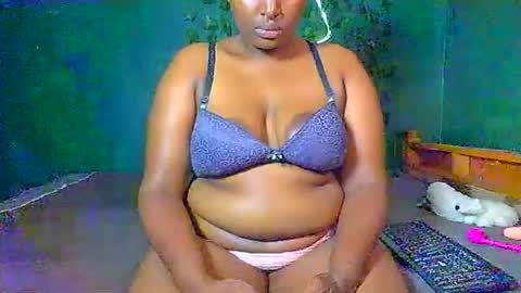 Solly bunny online show from May 5, 2026, 2:52 am
