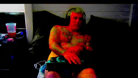 Snapshot of solodolo2020 chatting on April 11, 2026, 7:13 am I love watching beautiful women play with themselves online show from April 11, 2026, 7:13 am