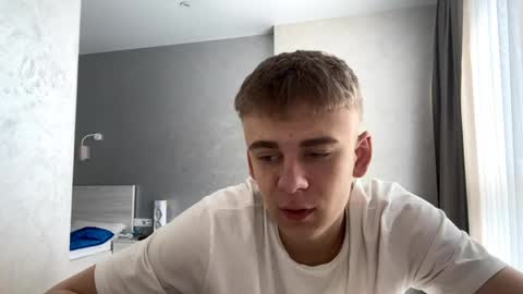 Jett online show from March 22, 2026, 9:23 am