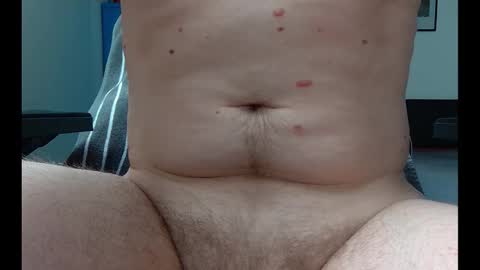 Snapshot of solomonwendy chatting on November 9, 2025, 9:51 am solomonwendy online show from November 9, 2025, 9:51 am