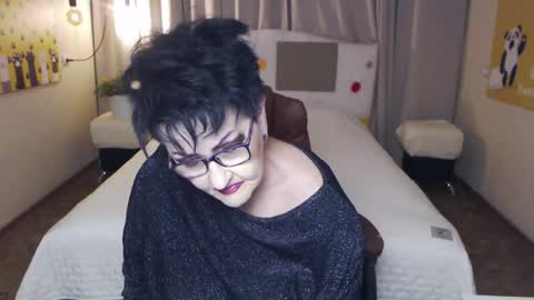 Snapshot of sondrariddle chatting on May 28, 2026, 7:00 pm sondrariddle online show from May 28, 2026, 7:00 pm