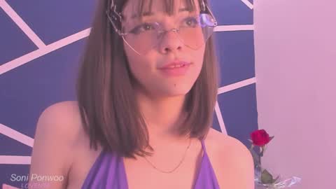 Snapshot of soni_ponwoo chatting on October 9, 2025, 8:01 am Soni online show from October 9, 2025, 8:01 am