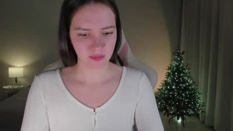 Snapshot of sonia_moon_ chatting on December 10, 2024, 1:11 am sonia_moon_ online show from December 10, 2024, 1:11 am