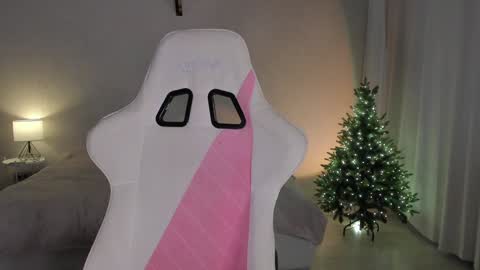 Snapshot of sonia_moon_ chatting on December 13, 2024, 6:21 am sonia_moon_ online show from December 13, 2024, 6:21 am