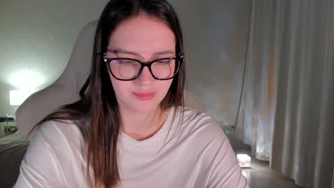 Snapshot of sonia_moon_ chatting on January 21, 2025, 4:54 am sonia_moon_ online show from January 21, 2025, 4:54 am