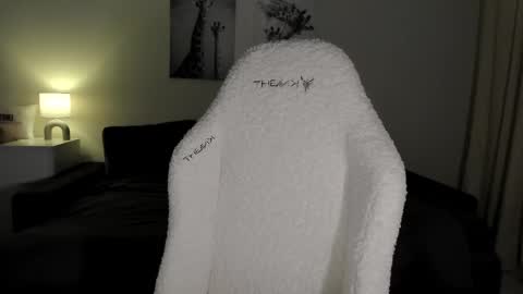 Snapshot of sonia_moon_ chatting on March 12, 2025, 2:30 am sonia_moon_ online show from March 12, 2025, 2:30 am