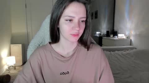 Snapshot of sonia_moon_ chatting on October 12, 2025, 2:32 am sonia_moon_ online show from October 12, 2025, 2:32 am