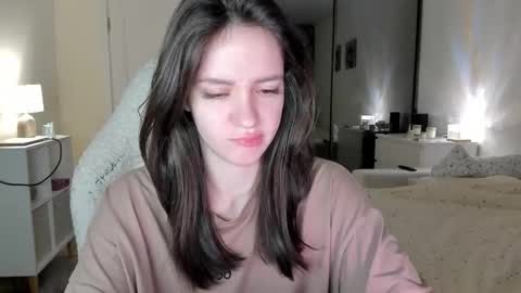 Snapshot of sonia_moon_ chatting on October 21, 2025, 2:45 am sonia_moon_ online show from October 21, 2025, 2:45 am