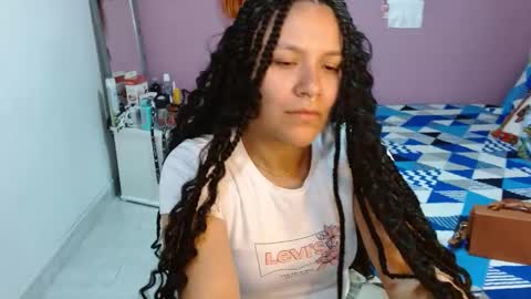 soniafuckboobs online show from December 27, 2024, 2:43 pm