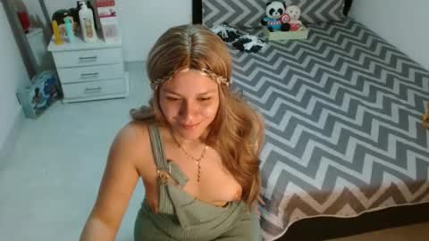 soniafuckboobs online show from October 27, 2025, 11:20 pm