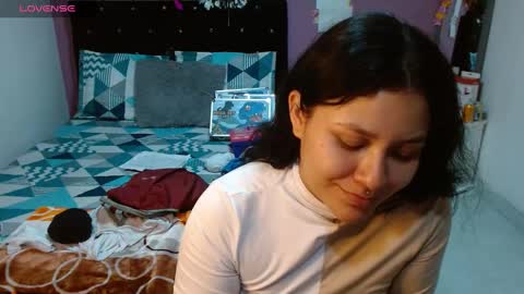 sonialatin69 online show from December 4, 2024, 10:24 am