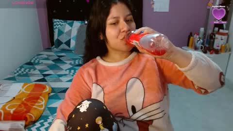 sonialatin69 online show from December 6, 2024, 3:00 pm