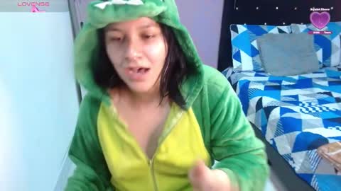 sonialatin69 online show from December 10, 2024, 12:06 am