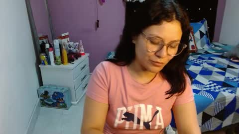sonialatin69 online show from December 12, 2024, 12:48 am