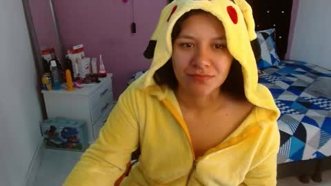 sonialatin69 online show from December 14, 2024, 12:33 pm