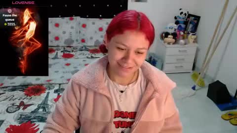sonialatin69 online show from May 4, 2026, 12:12 pm