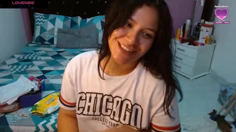 soniaplayass online show from December 4, 2024, 8:07 pm