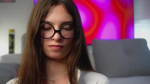 Snapshot of sonyaericsson chatting on March 3, 2025, 12:37 pm Eva 3 online show from March 3, 2025, 12:37 pm