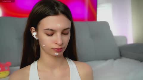 Snapshot of sonyaericsson chatting on March 5, 2025, 8:21 am Eva 3 online show from March 5, 2025, 8:21 am