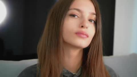 Snapshot of sonyaericsson chatting on September 15, 2025, 8:47 am Eva 3 online show from September 15, 2025, 8:47 am