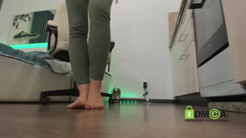 Snapshot of sonyaparadise937 chatting on January 31, 2025, 12:17 am SonyaParadise online show from January 31, 2025, 12:17 am