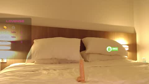 Snapshot of sonyavlad chatting on October 23, 2025, 9:41 am sonyavlad online show from October 23, 2025, 9:41 am