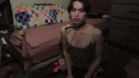 soophiebby online show from February 6, 2026, 2:27 am